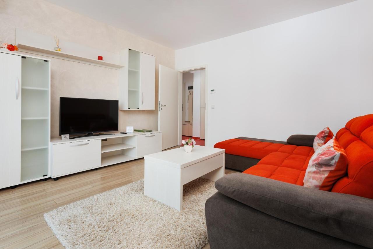 Brasov Holiday Apartments المظهر الخارجي الصورة